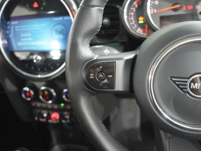 2022 (71) MINI HATCHBACK 1.5 Cooper Classic 3dr Auto 5606126