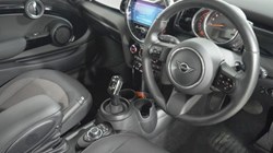 2022 (71) MINI HATCHBACK 1.5 Cooper Classic 3dr Auto 5606121