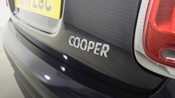 2022 (71) MINI HATCHBACK 1.5 Cooper Classic 3dr Auto 5606097