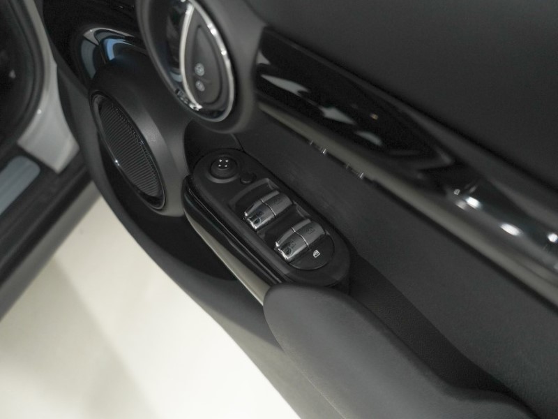 2022 (22) MINI HATCHBACK 1.5 Cooper Classic 5dr 5629699