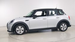 2022 (22) MINI HATCHBACK 1.5 Cooper Classic 5dr 5629727