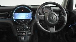 2022 (22) MINI HATCHBACK 1.5 Cooper Classic 5dr 5629688