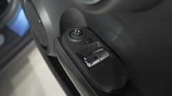2018 (68) MINI HATCHBACK 1.5 One II 3dr Step Auto 5627923