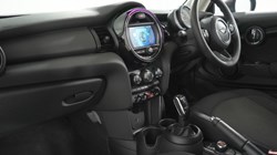 2018 (68) MINI HATCHBACK 1.5 One II 3dr Step Auto 5627908