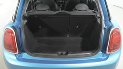 2018 (68) MINI HATCHBACK 1.5 One II 3dr Step Auto 5627907