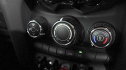 2018 (68) MINI HATCHBACK 1.5 One II 3dr Step Auto 5627946