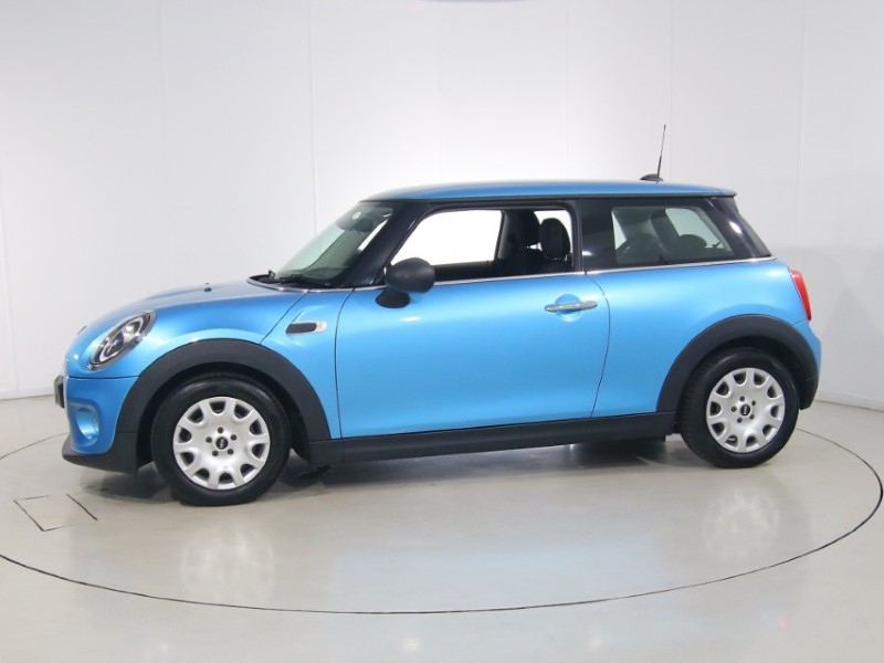 2018 (68) MINI HATCHBACK 1.5 One II 3dr Step Auto 5627951