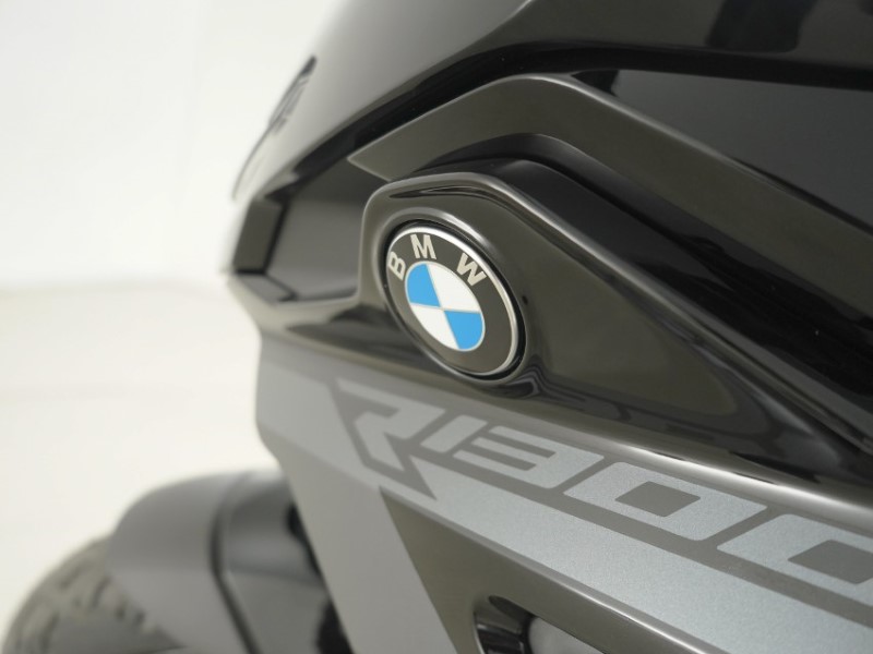 2025 (75) BMW Motorrad R1300 RS SE (25MY) 5614720