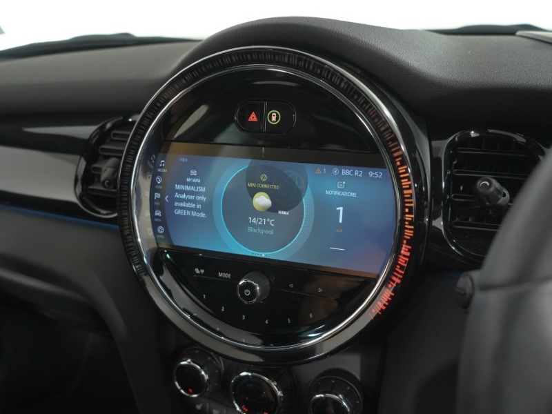 2023 (23) MINI HATCHBACK 135kW Cooper S Level 3 33kWh 3dr Auto 5636595