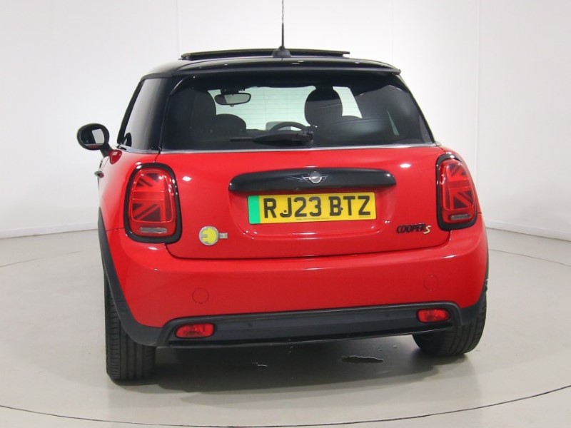 2023 (23) MINI HATCHBACK 135kW Cooper S Level 3 33kWh 3dr Auto 5636630