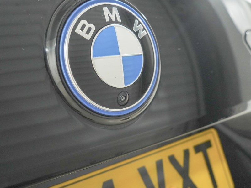 2024 (24) BMW iX 240kW xDrive40 M Sport 76.6kWh 5dr Auto 5632332