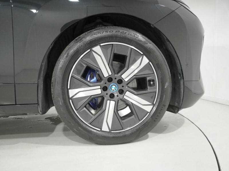 2024 (24) BMW iX 240kW xDrive40 M Sport 76.6kWh 5dr Auto 5632296