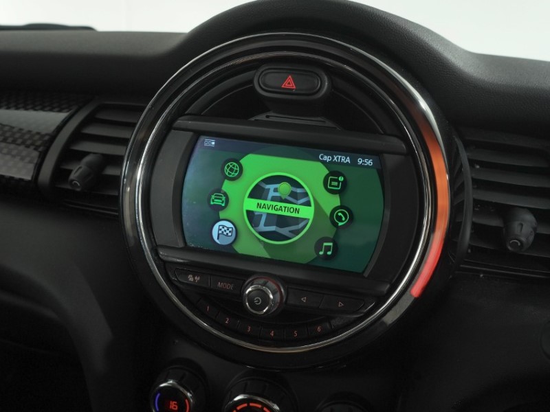 2019 (19) MINI HATCHBACK 2.0 Cooper S Classic II 5dr Auto 5641211