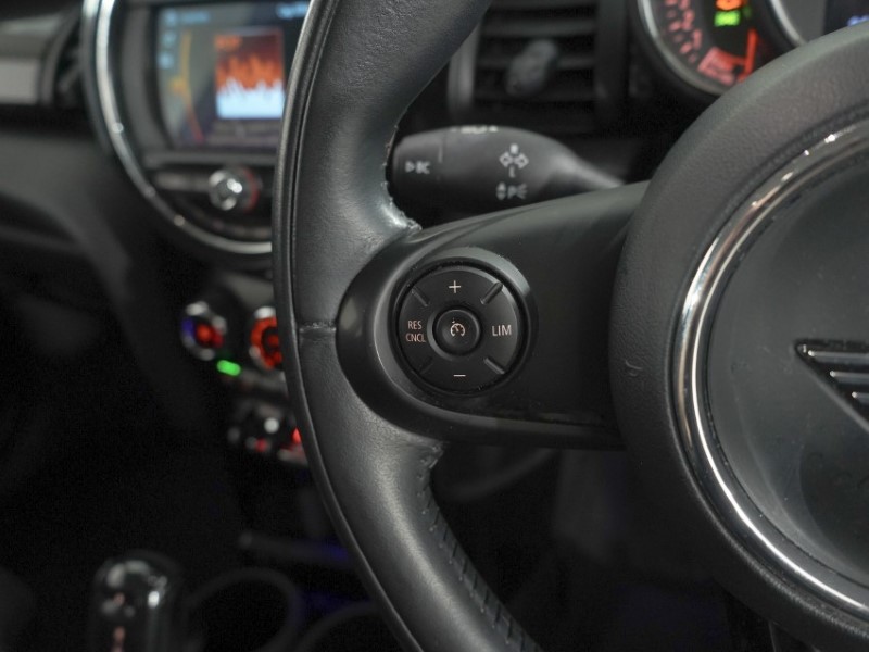 2019 (19) MINI HATCHBACK 2.0 Cooper S Classic II 5dr Auto 5641206