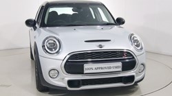 2019 (19) MINI HATCHBACK 2.0 Cooper S Classic II 5dr Auto 5641224