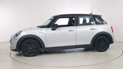 2019 (19) MINI HATCHBACK 2.0 Cooper S Classic II 5dr Auto 5641226