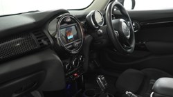 2019 (19) MINI HATCHBACK 2.0 Cooper S Classic II 5dr Auto 5641180