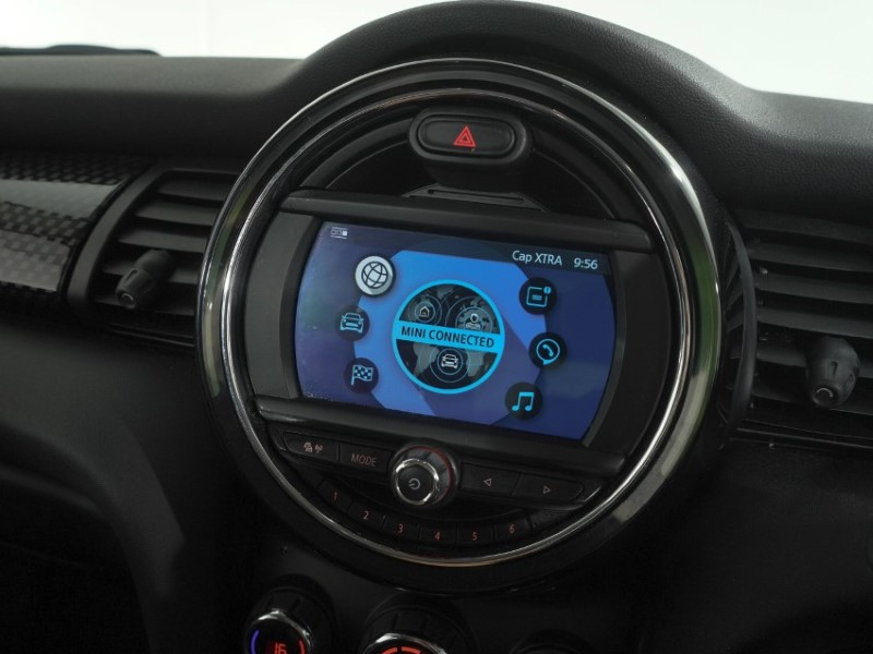 2019 (19) MINI HATCHBACK 2.0 Cooper S Classic II 5dr Auto 5641213