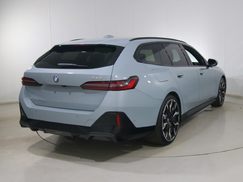 2026 (26) BMW 5 SERIES 520i M Sport Pro 5dr Auto 5650722