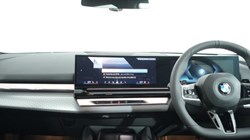 2026 (26) BMW 5 SERIES 520i M Sport Pro 5dr Auto 5650731