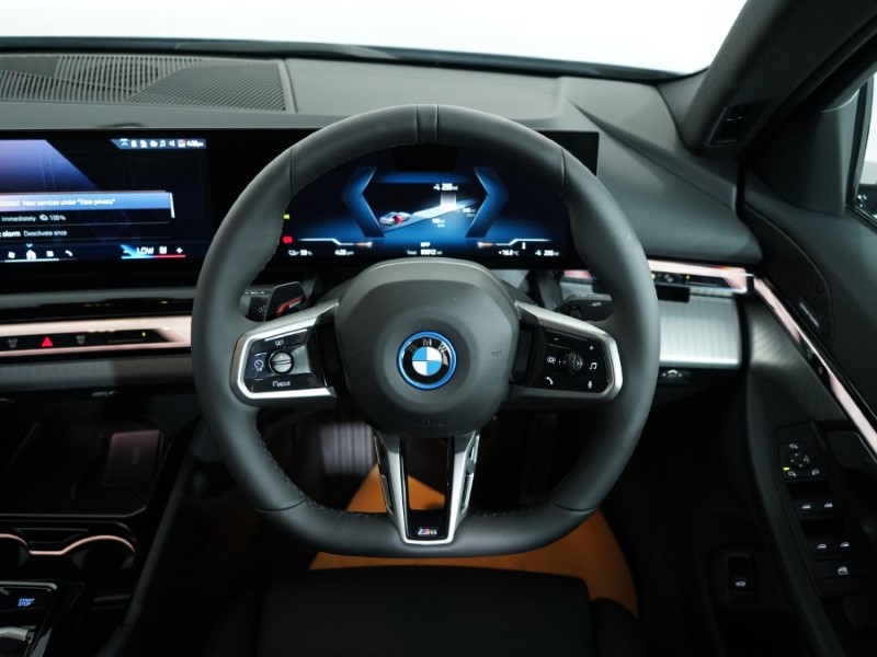 2025 (75) BMW I5 250kW eDrive40 M Sport 84kWh 4dr Auto 5623017