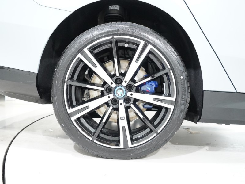 2025 (75) BMW I5 250kW eDrive40 M Sport 84kWh 4dr Auto 5622988