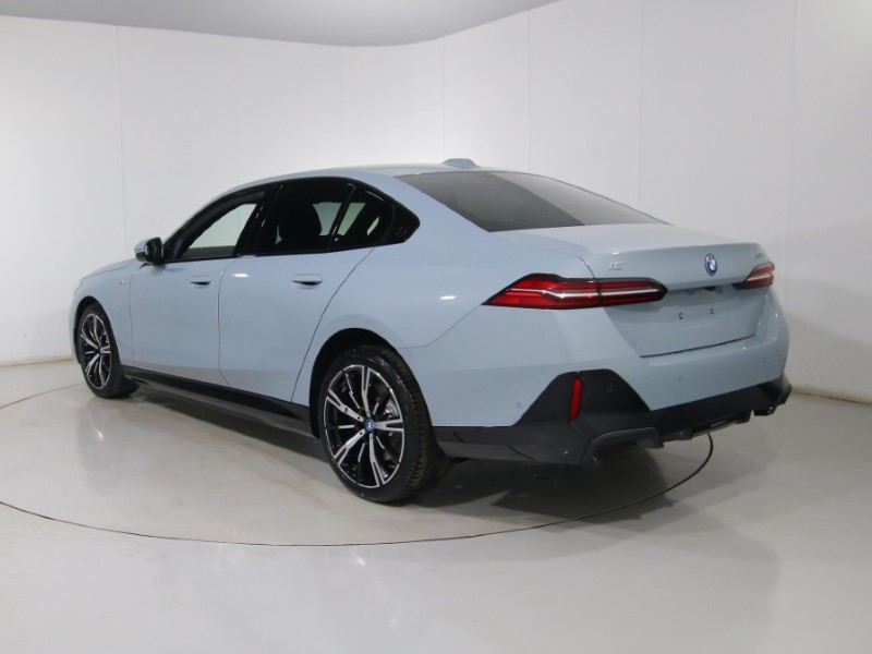 2025 (75) BMW I5 250kW eDrive40 M Sport 84kWh 4dr Auto 5622970