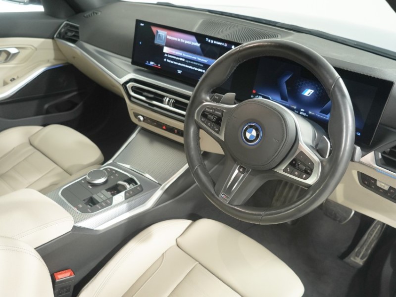 2023 (73) BMW 3 SERIES 330e xDrive M Sport 4dr Step Auto 5645459