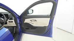 2023 (73) BMW 3 SERIES 330e xDrive M Sport 4dr Step Auto 5645455