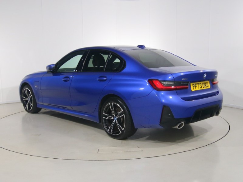2023 (73) BMW 3 SERIES 330e xDrive M Sport 4dr Step Auto 1