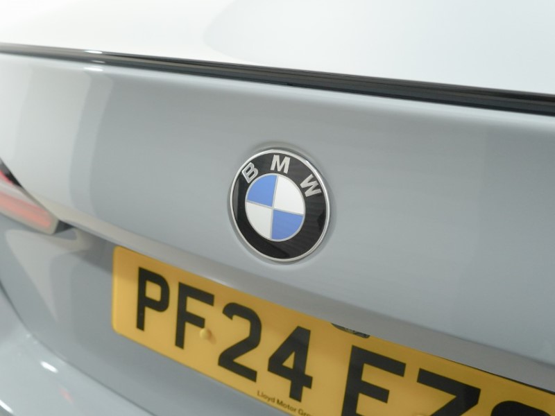 2024 (24) BMW 5 SERIES 520i M Sport Pro 4dr Auto 5644681