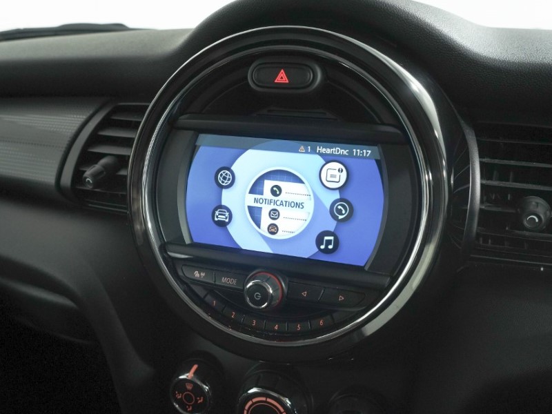 2019 (19) MINI HATCHBACK 1.5 Cooper Classic II 5dr 5646440