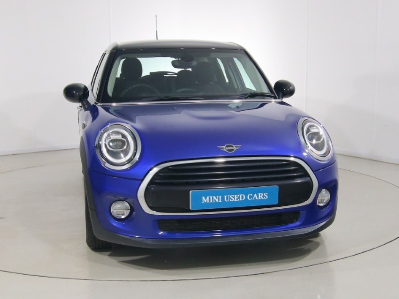 2019 (19) MINI HATCHBACK 1.5 Cooper Classic II 5dr 5646447