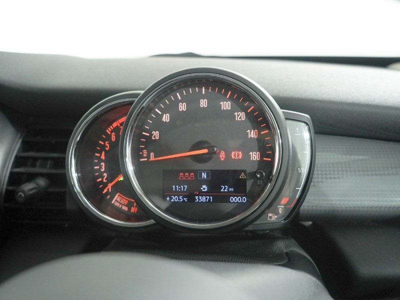 2019 (19) MINI HATCHBACK 1.5 Cooper Classic II 5dr 5646437