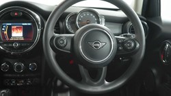 2019 (19) MINI HATCHBACK 1.5 Cooper Classic II 5dr 5646413