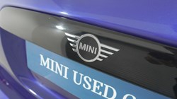 2019 (19) MINI HATCHBACK 1.5 Cooper Classic II 5dr 5646403