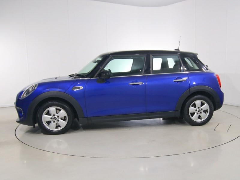 2019 (19) MINI HATCHBACK 1.5 Cooper Classic II 5dr 5646449