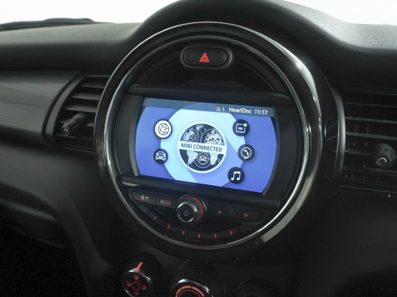 2019 (19) MINI HATCHBACK 1.5 Cooper Classic II 5dr 5646439