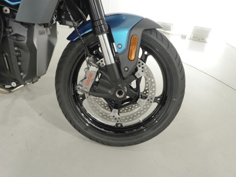 2025 (75) BMW Motorrad R1300 R SE (25MY) 5655401