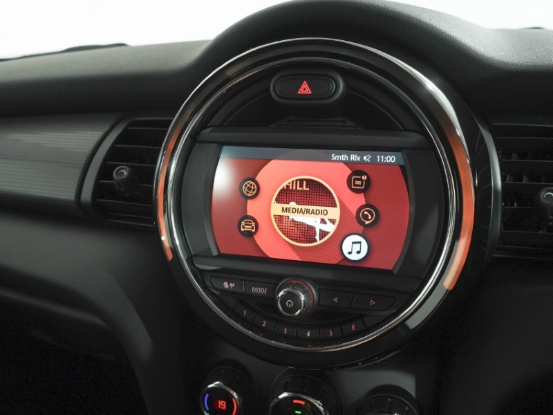 2020 (20) MINI HATCHBACK 1.5 Cooper Classic II 5dr Auto 5672025