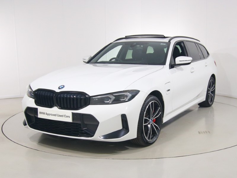 2022 (22) BMW 3 SERIES 330e xDrive M Sport 5dr Step Auto 5671957