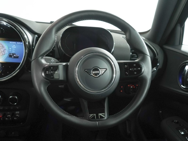 2024 (24) MINI CLUBMAN 1.5 Cooper Exclusive Premium 6dr Auto 5675050