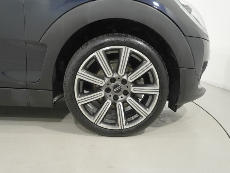 2024 (24) MINI CLUBMAN 1.5 Cooper Exclusive Premium 6dr Auto 5675054