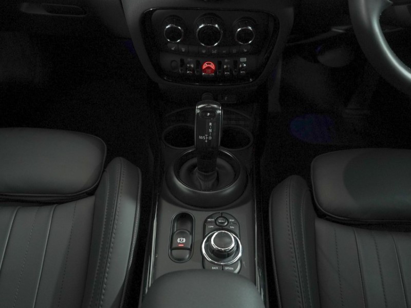 2024 (24) MINI CLUBMAN 1.5 Cooper Exclusive Premium 6dr Auto 5675049