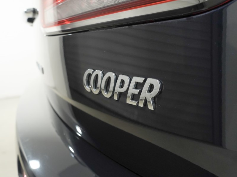 2024 (24) MINI CLUBMAN 1.5 Cooper Exclusive Premium 6dr Auto 5675039