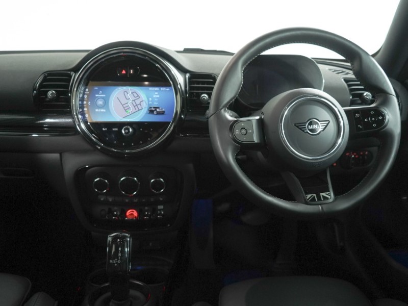 2024 (24) MINI CLUBMAN 1.5 Cooper Exclusive Premium 6dr Auto 5675047