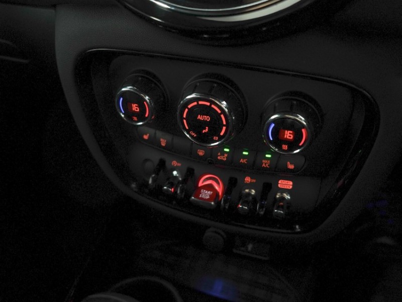 2024 (24) MINI CLUBMAN 1.5 Cooper Exclusive Premium 6dr Auto 5675082