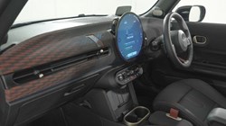 2025 (75) MINI COOPER 1.5 C Sport 3dr Auto 5691593