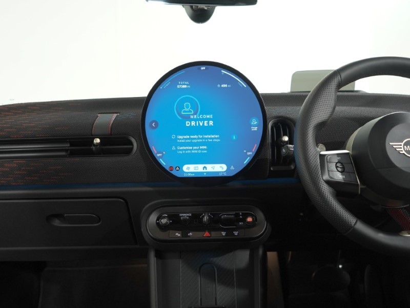 2025 (75) MINI COOPER 1.5 C Sport 3dr Auto 5691599