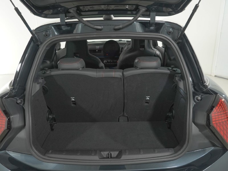 2025 (75) MINI COOPER 1.5 C Sport 3dr Auto 5691591